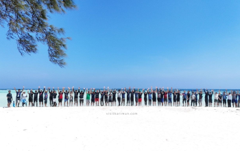 rombongan ke karimunjawa